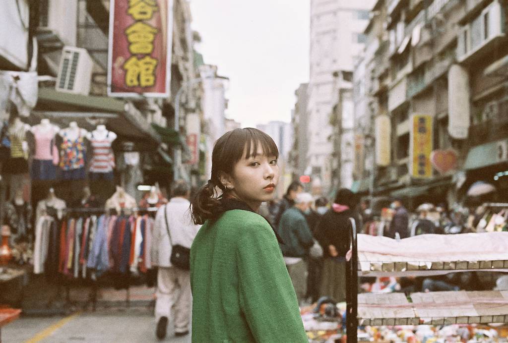 Taiwan Photographer Jerry's First Impressions of Our New LomoChrome Color '92 ISO 400 Film