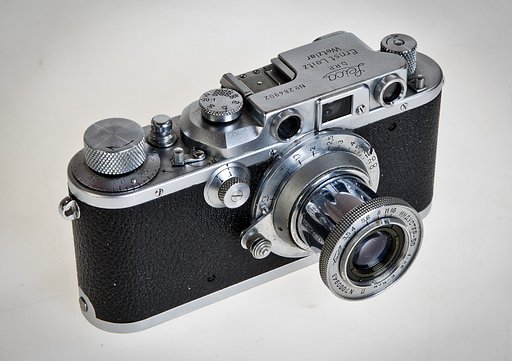 Lomopedia: Leica III